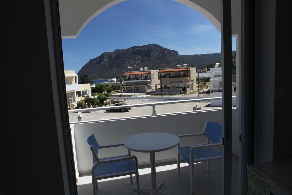 Antonis Hotel Kefalos  Exterior photo