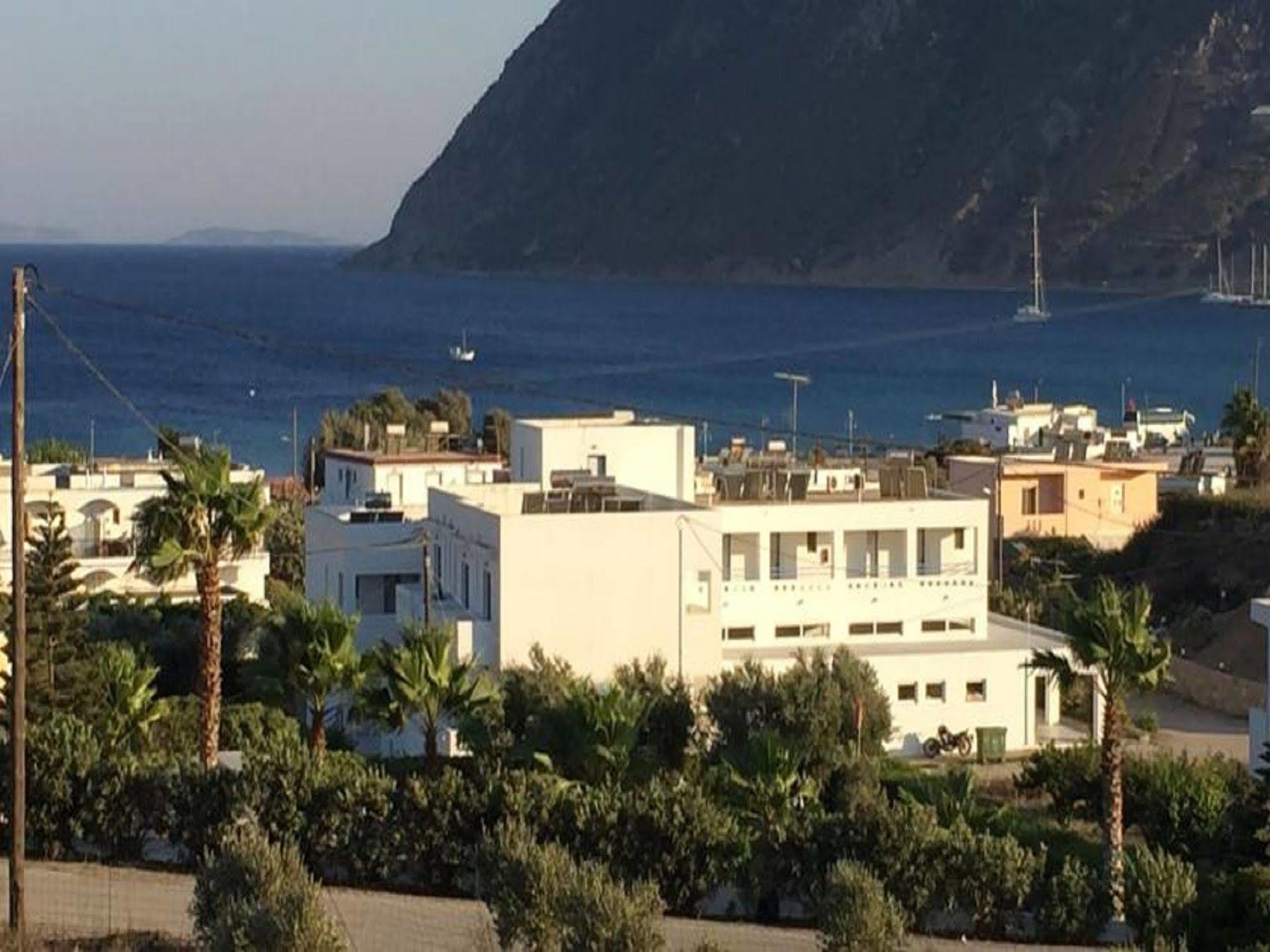 Antonis Hotel Kefalos  Exterior photo